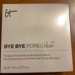BNIB BYE BYE PORES BLUSH